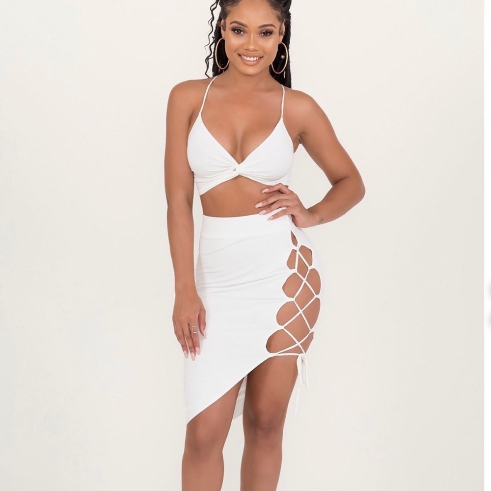Posh Shop LA Crossroads 2 piece set!